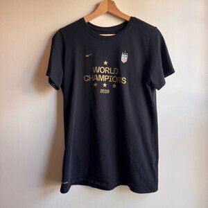 Nike USWNT Soccer World Cup Champions Black T Shirt Unisex Size L Large